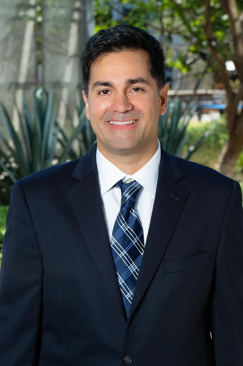Arman Khosraviani, Founder of Ascent Horizon